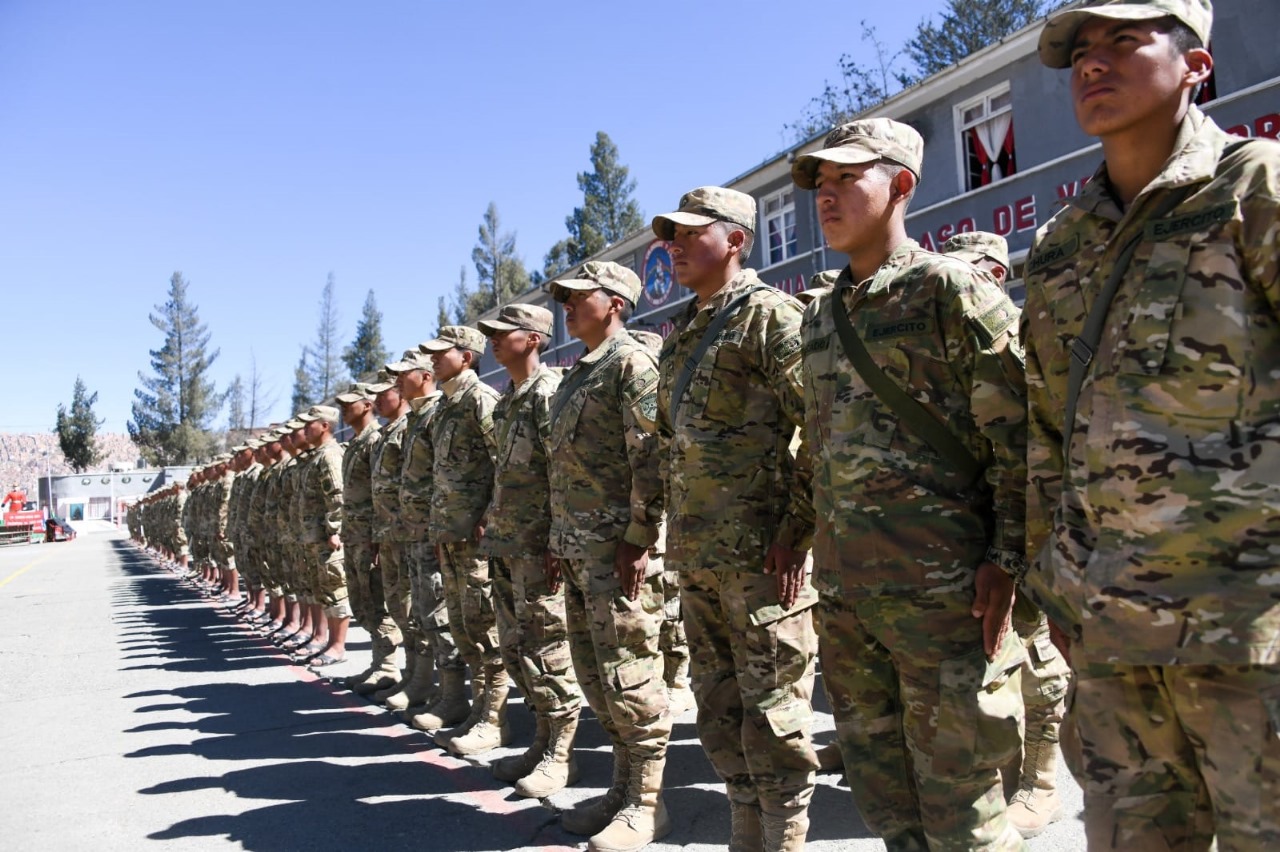 Concluye El Reclutamiento Del Primer Escal N Militar