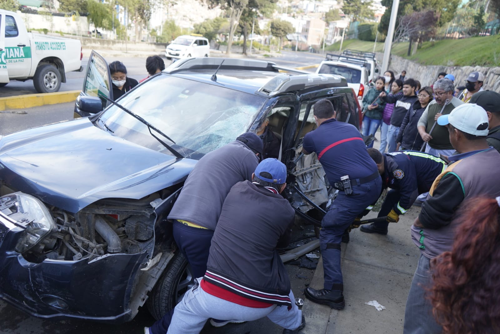 Al Menos Tres Personas Quedaron Heridas En Una Múltiple Colisión En La