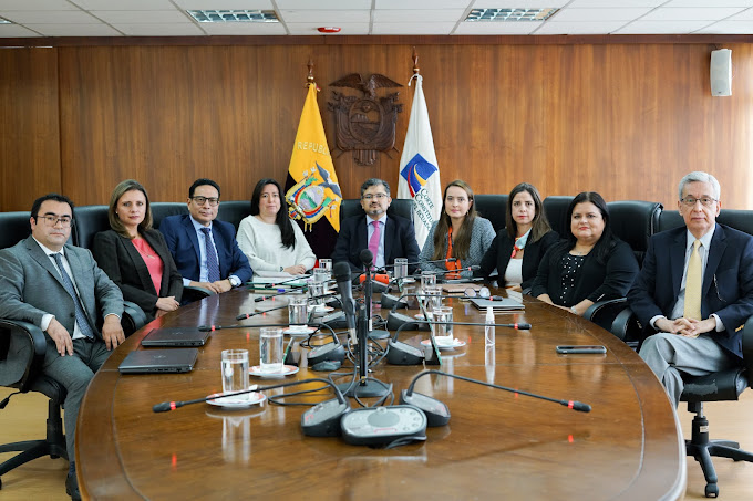 Corte Constitucional De Ecuador Recibe Demandas Contra "muerte Cruzada"