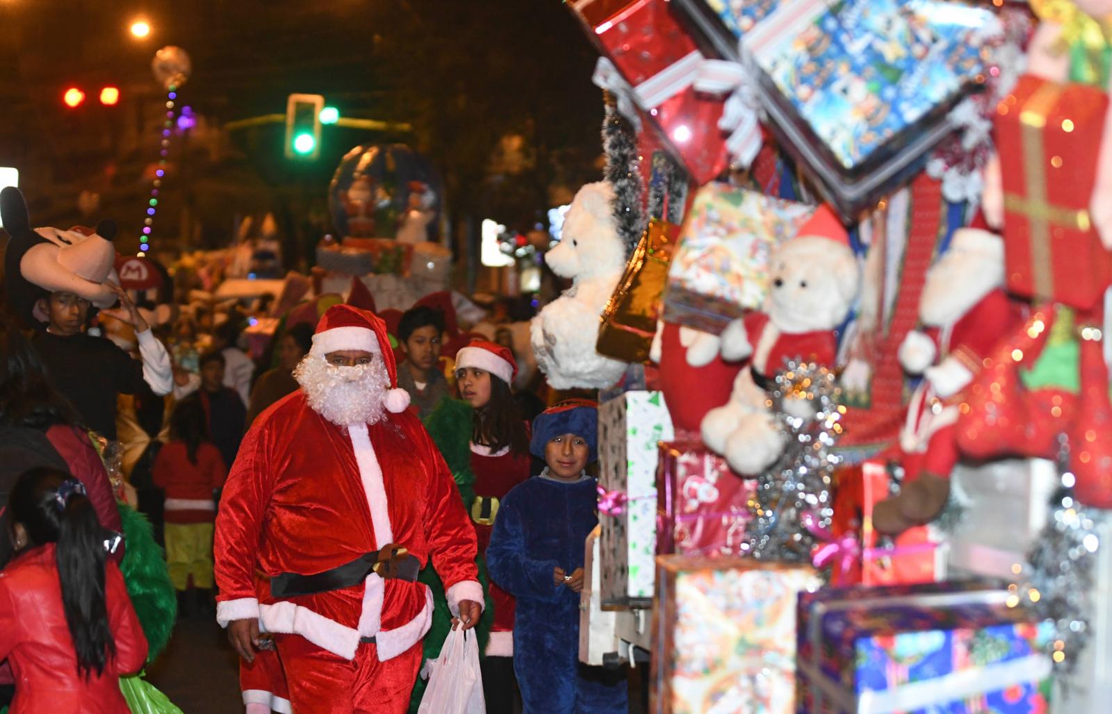 Sábado de Desfile Navideño en el centro de La Paz, conozca las vías