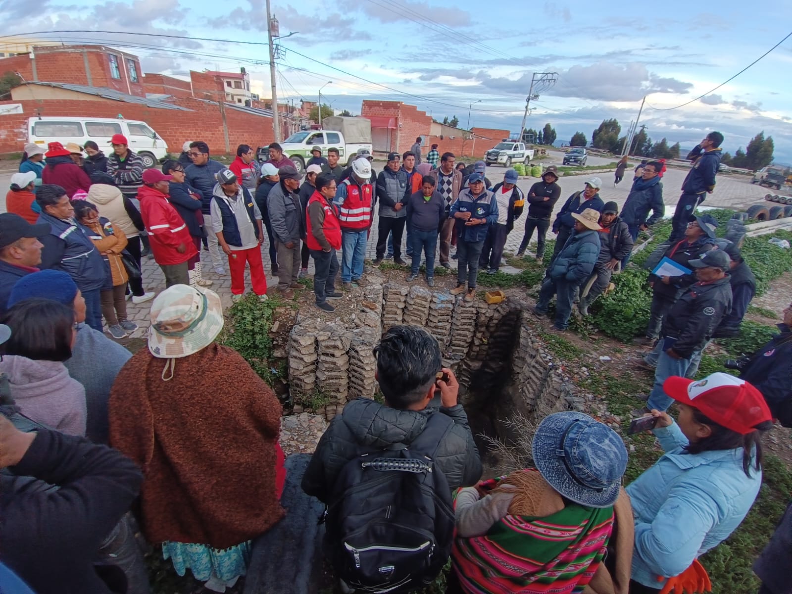 El Alto y Achocalla acuerdan acciones preventivas para mitigar riesgos por lluvias